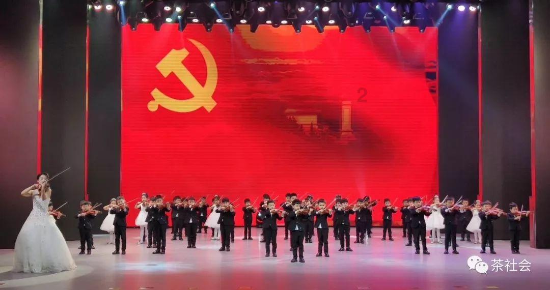 我爸妈误会我吸烟，其实没有。怎么办。我真的快疯了，现在还在哭。游戏画面